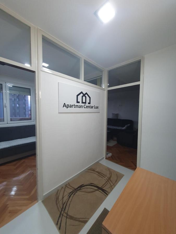 Apartman Centar Lux Apartment Pirot Exterior foto