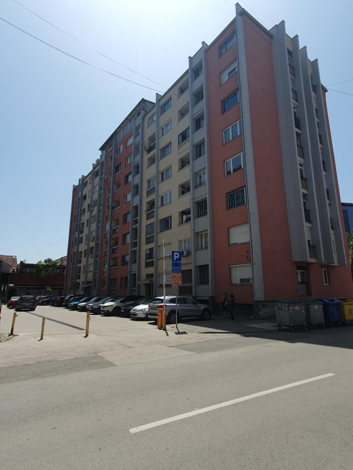 Apartman Centar Lux Apartment Pirot Exterior foto